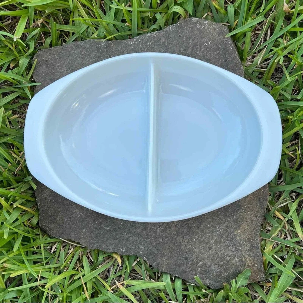 Pyrex Divided Serving Dish 1063 White Milk Glass 1.5 QT Oval Vintage USA